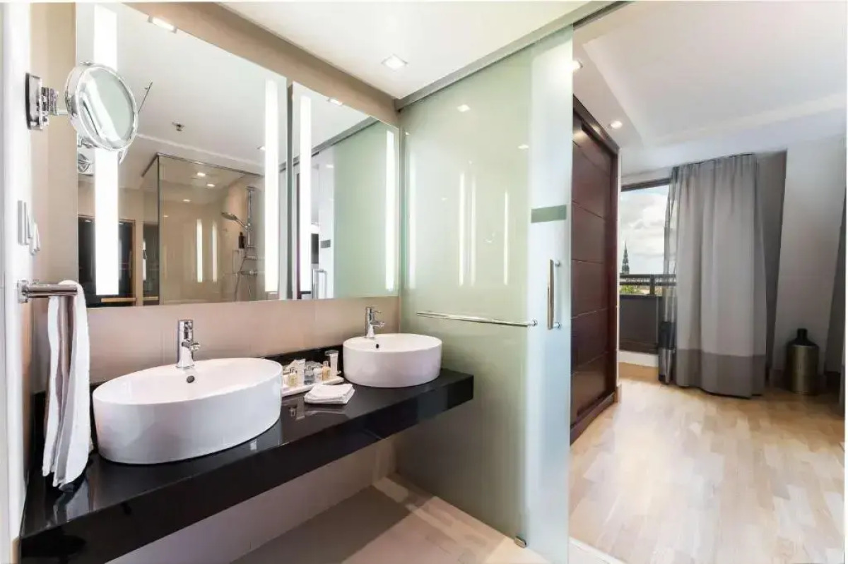 Отель Radisson Blu Elizabete