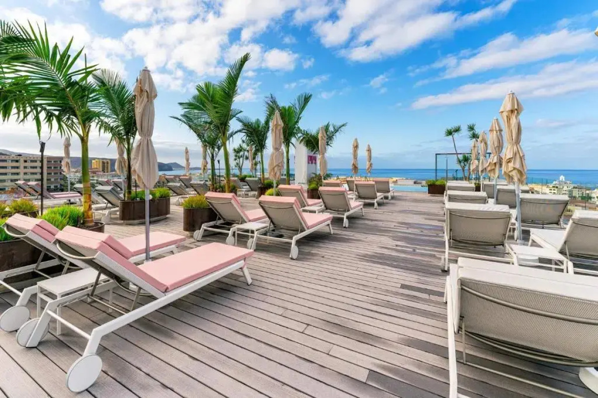 Spring Hotel Bitácora