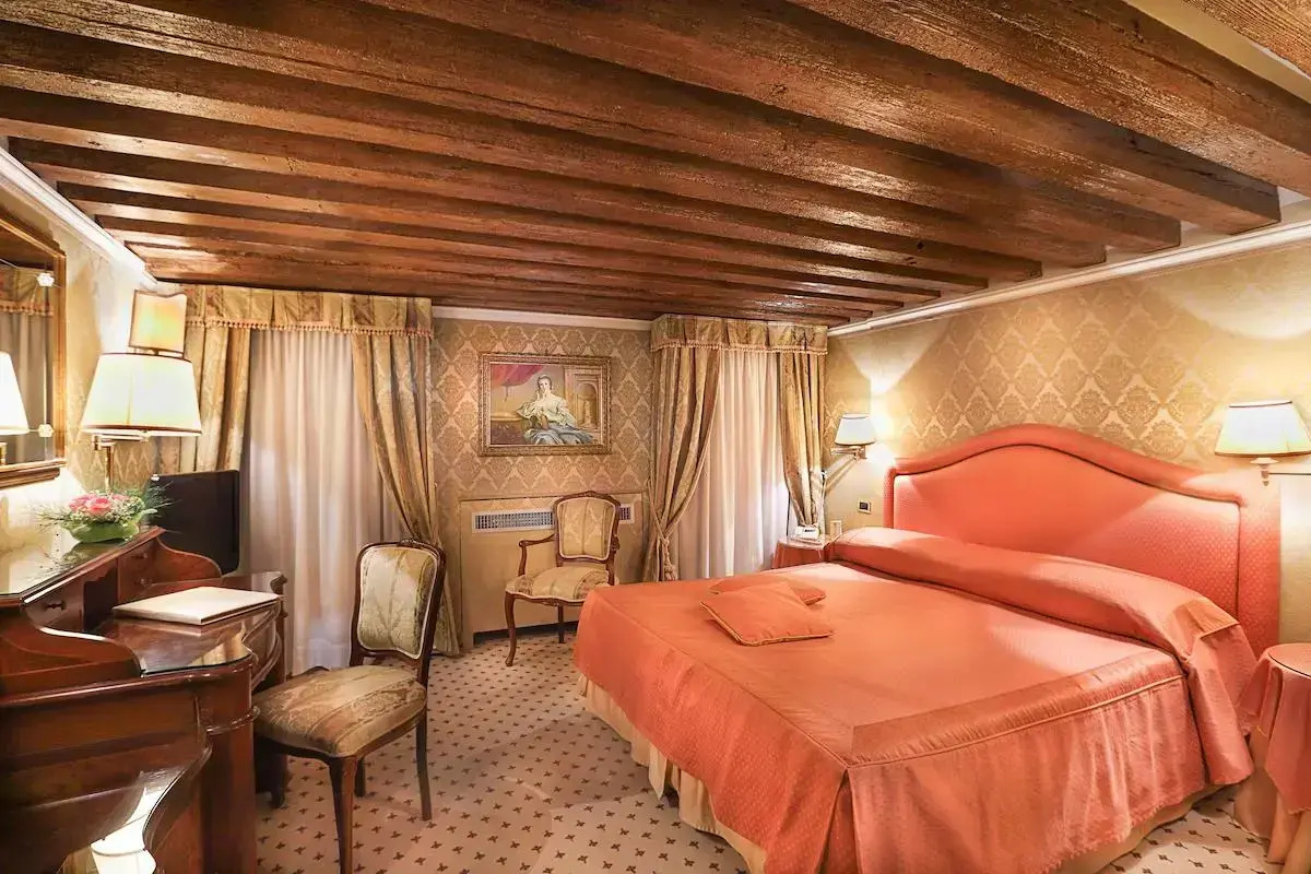 Отель Colombina