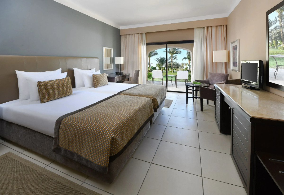 Отель JAZ Aquamarine