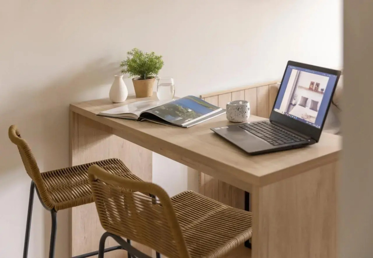 Naitly Ronda Sant Antoni Barcelona