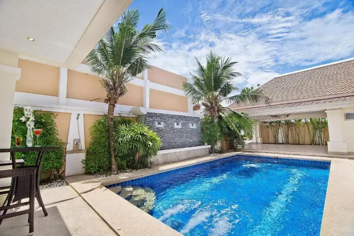 Tropicana Pool Villa