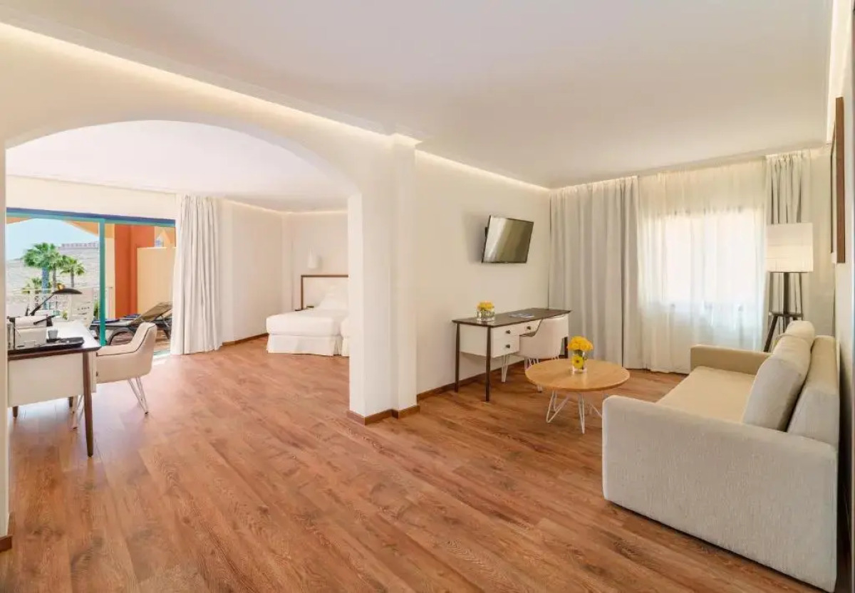 H10 Playa Esmeralda - Adults Only