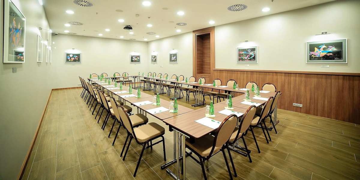 Holiday Inn Krakow City Centre by IHG