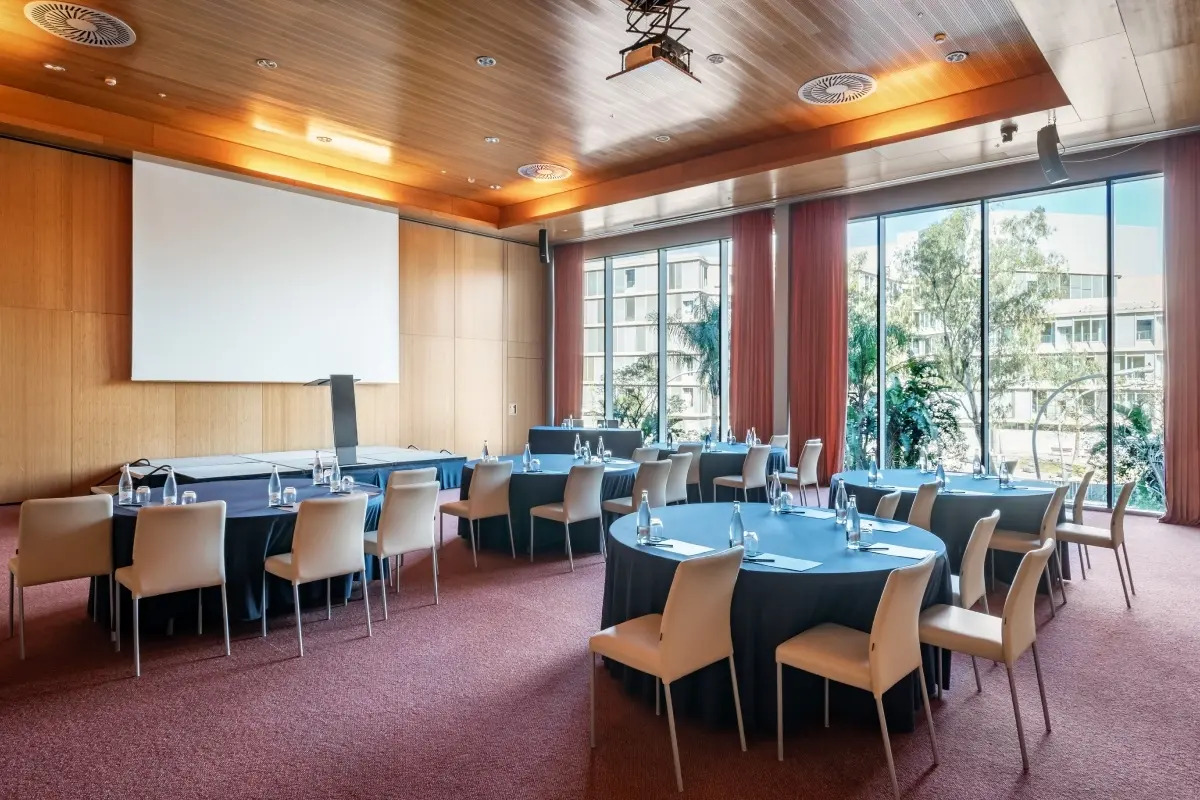 Отель SB Diagonal Zero