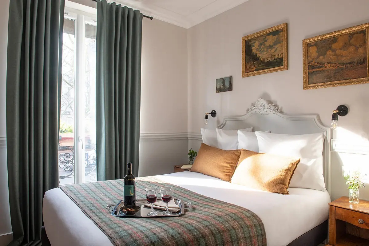 Hotel de la Porte Dorée