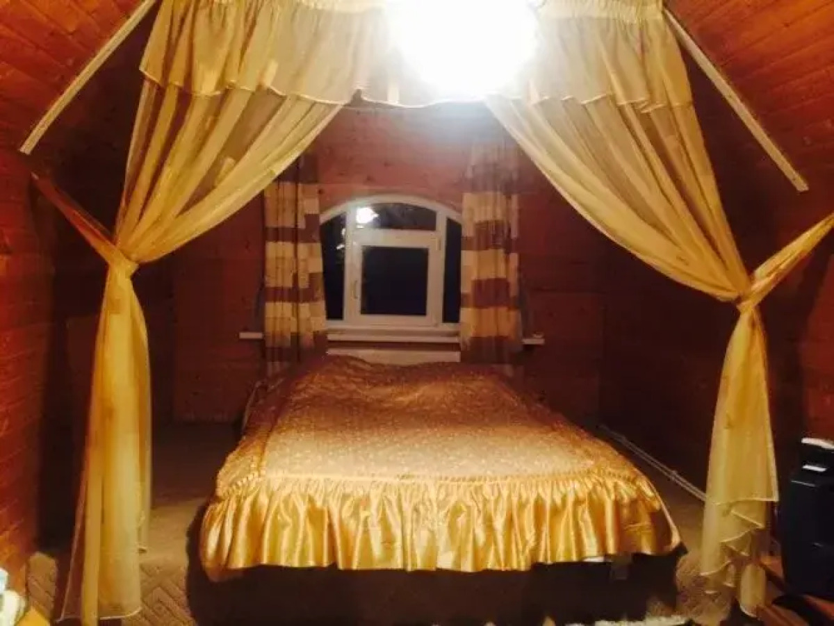 Отель Edelweiss