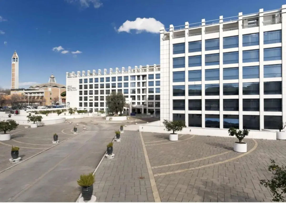 Precise House Mantegna Roma