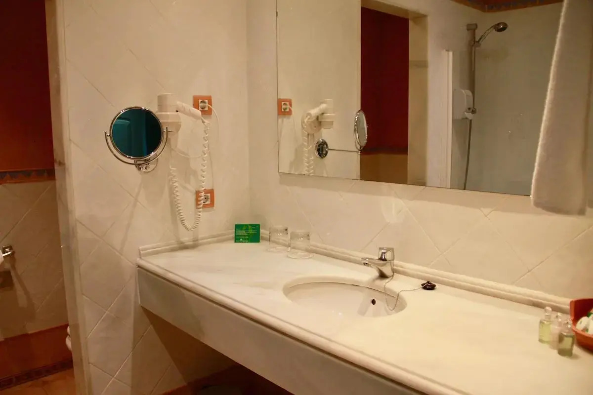 Отель Alicante Golf