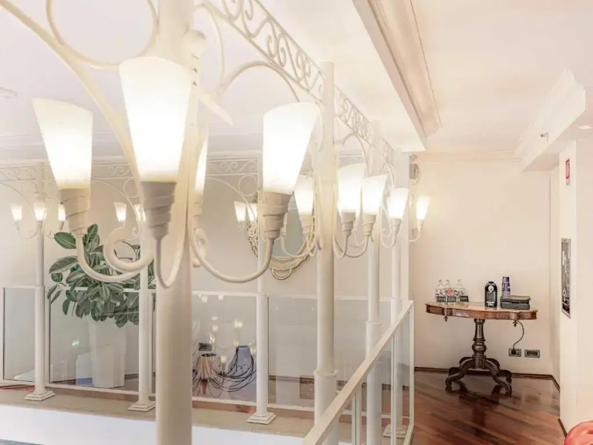 Отель B&B Hotel Firenze Laurus al Duomo