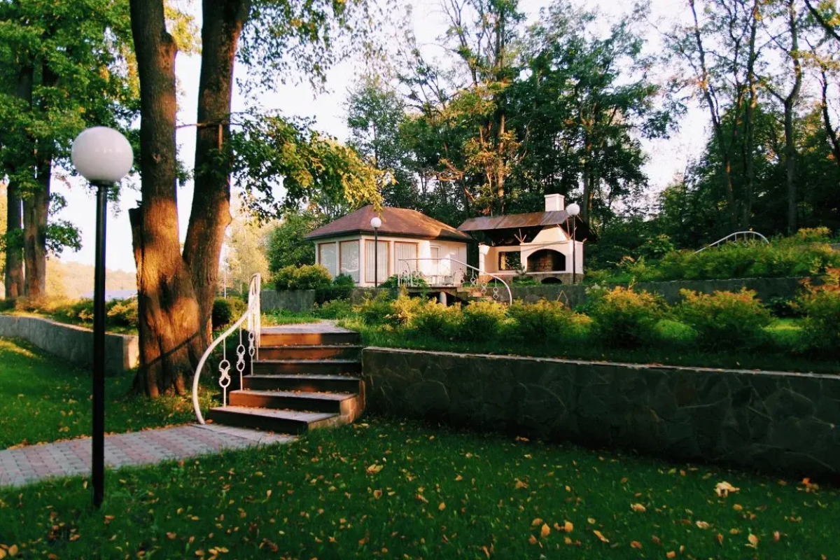 Отель «Вишневый сад»