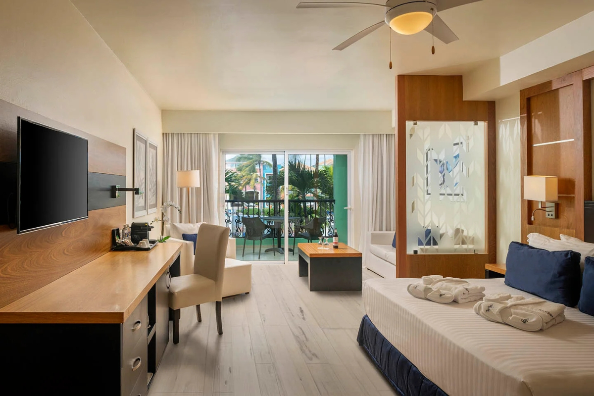 Ocean Blue & Sand Beach Resort - All Inclusive