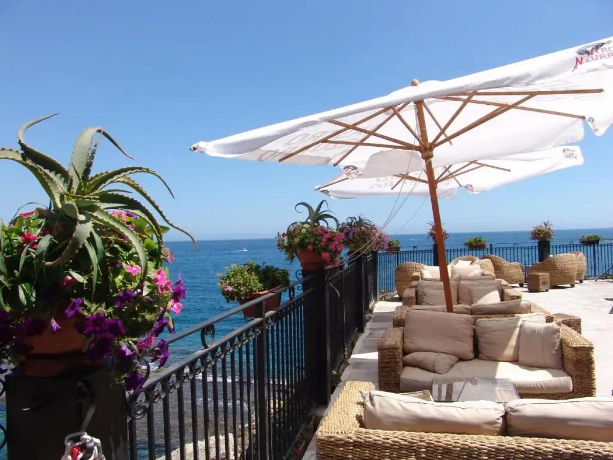 Отель Grand Hotel Villa Politi