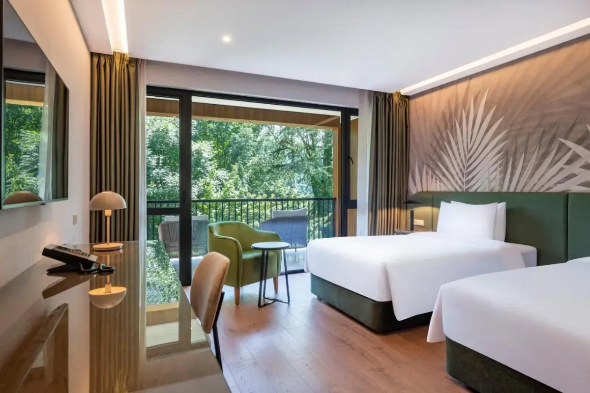 Отель и спа Lopota Lake