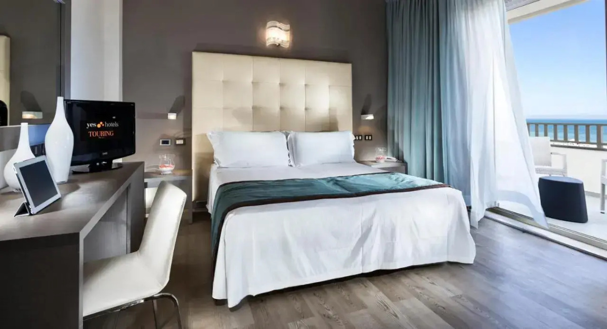 Yes Hotel Touring & SPA