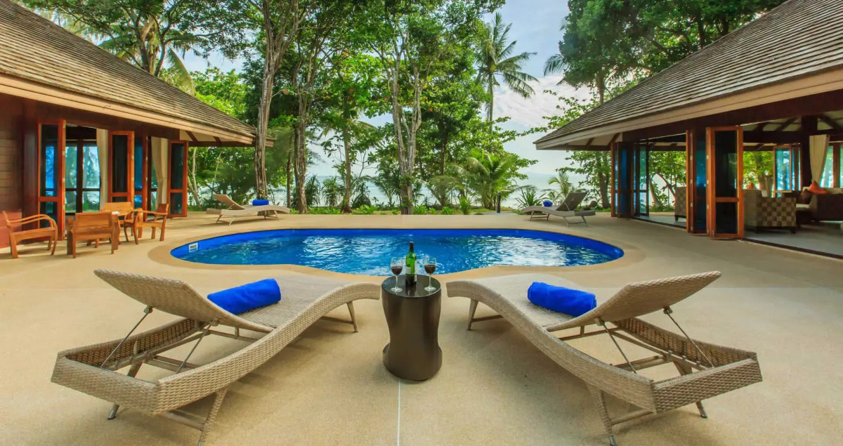 Koh Jum Beach Villas