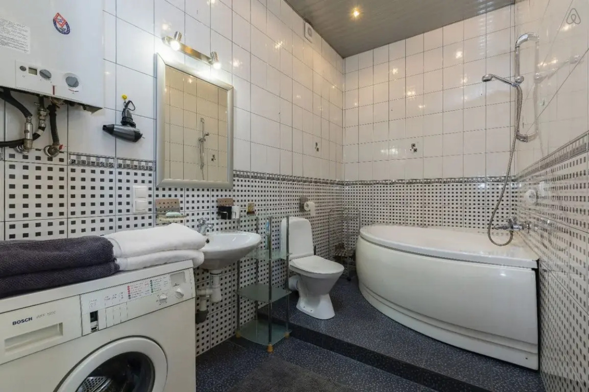 Na Petrogradke Apartments