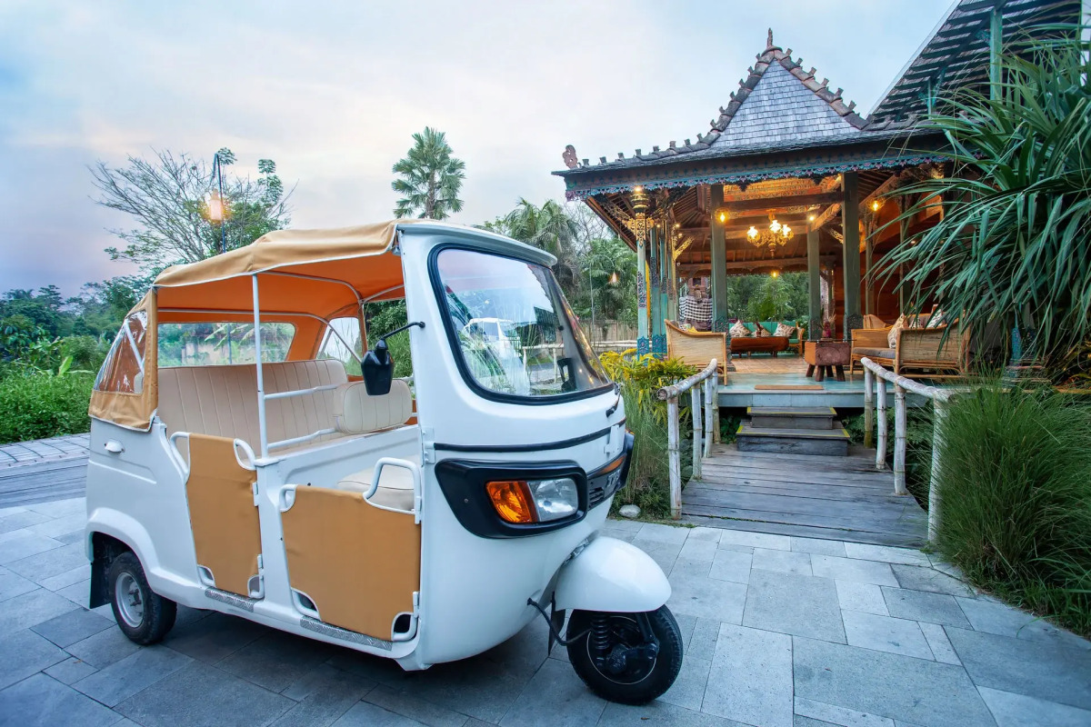 Отель Arya Arkananta Resort and Spa