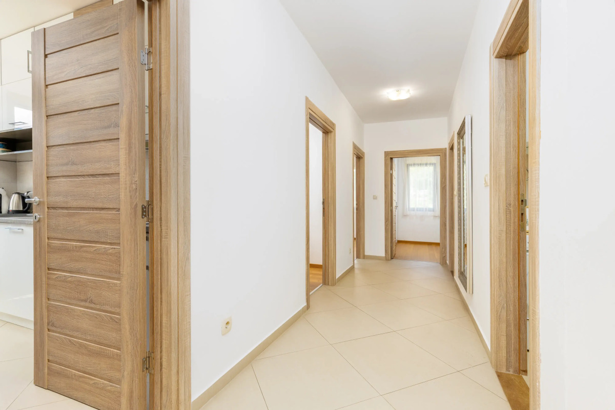 Apart Hotel MS Katunjanin