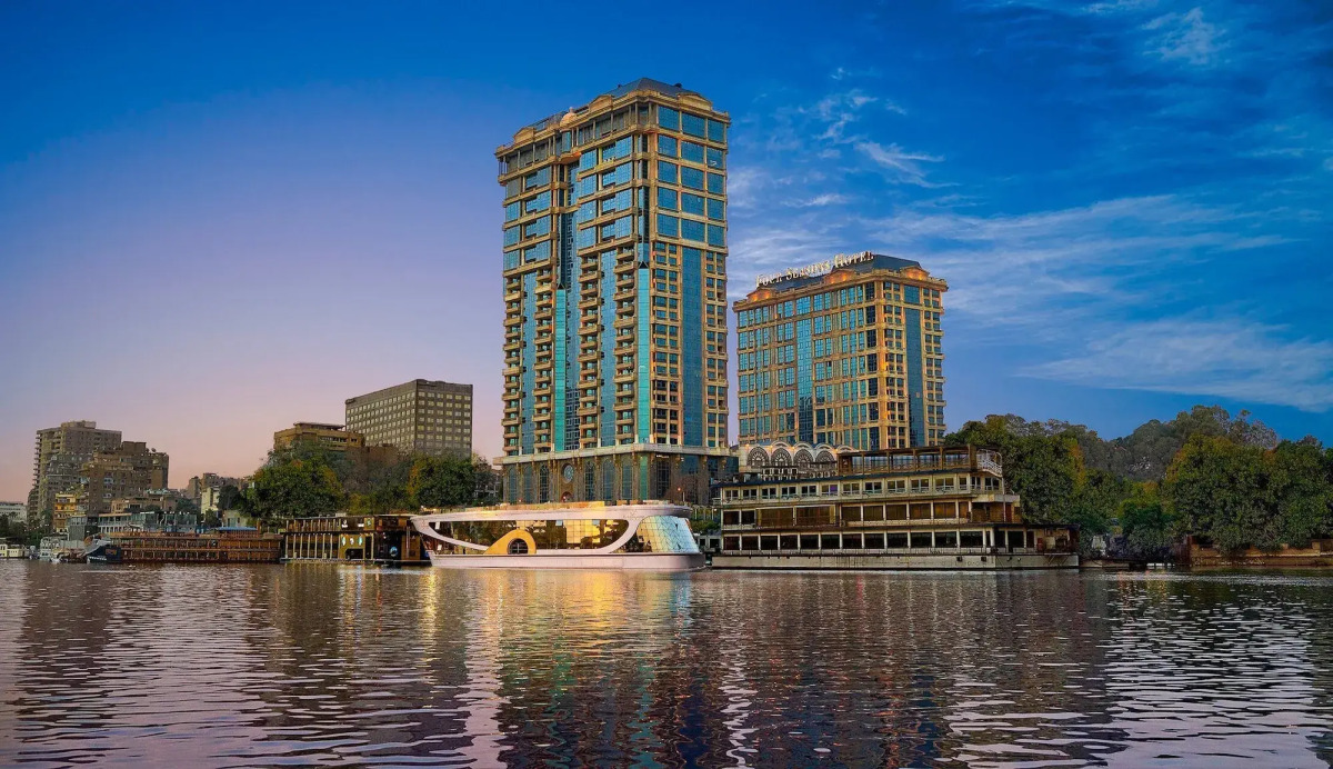 Отель Four Seasons Cairo at First Residence