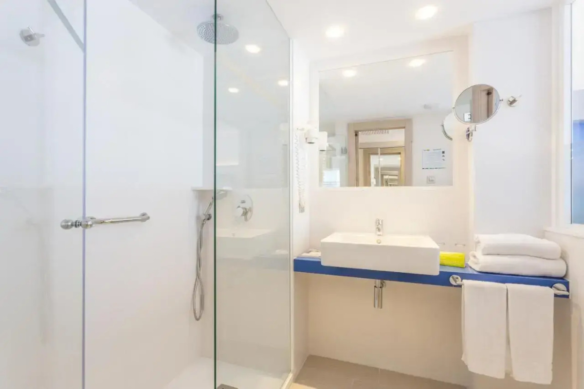 Курорт Caprice Janeiro Hotel & Spa