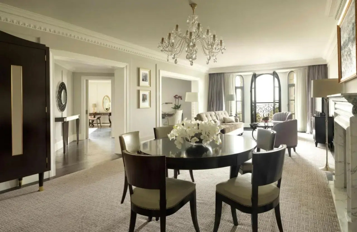 Отель Four Seasons Hotel Baku