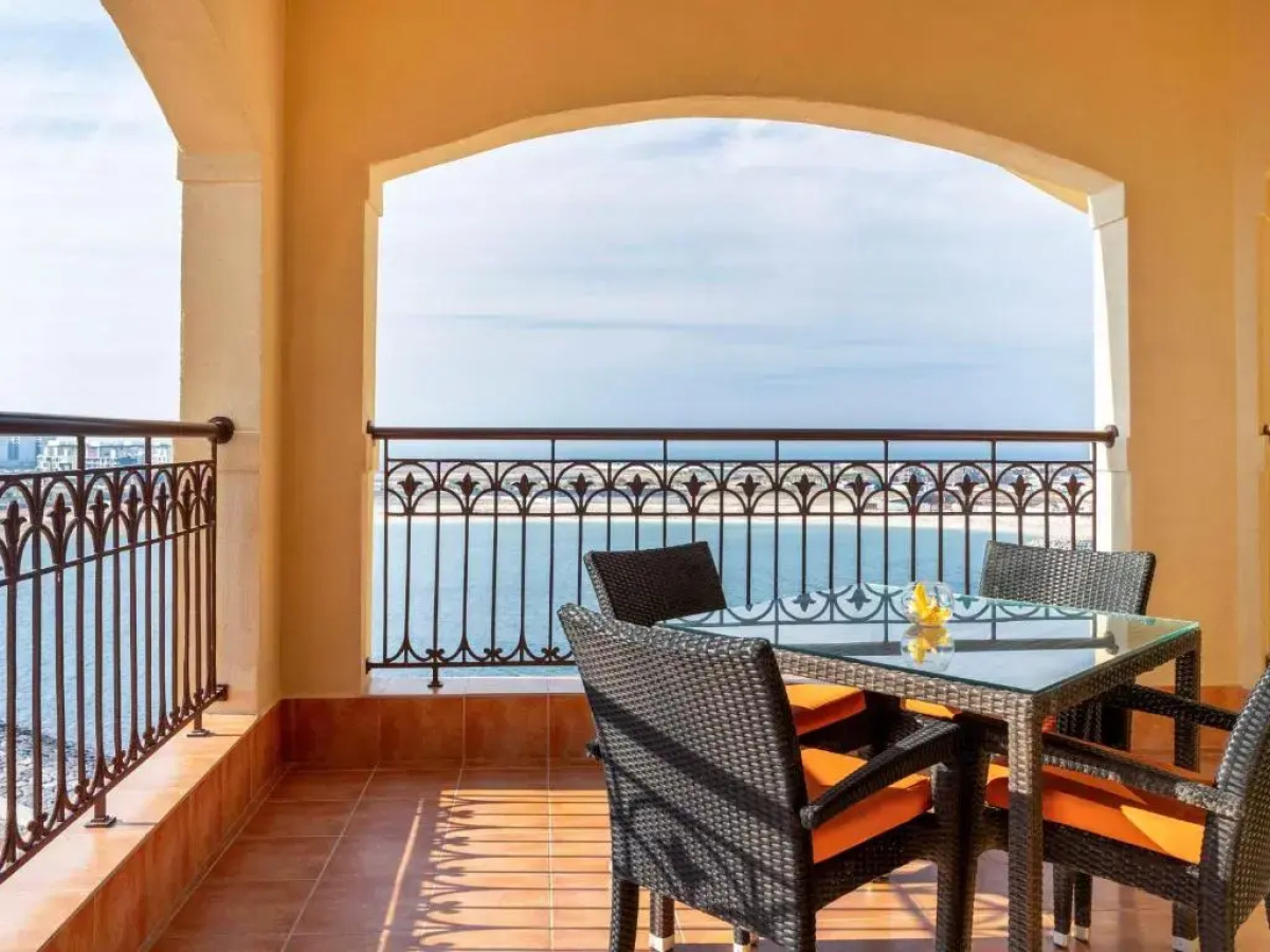 Отель Pullman Resort Al Marjan Island