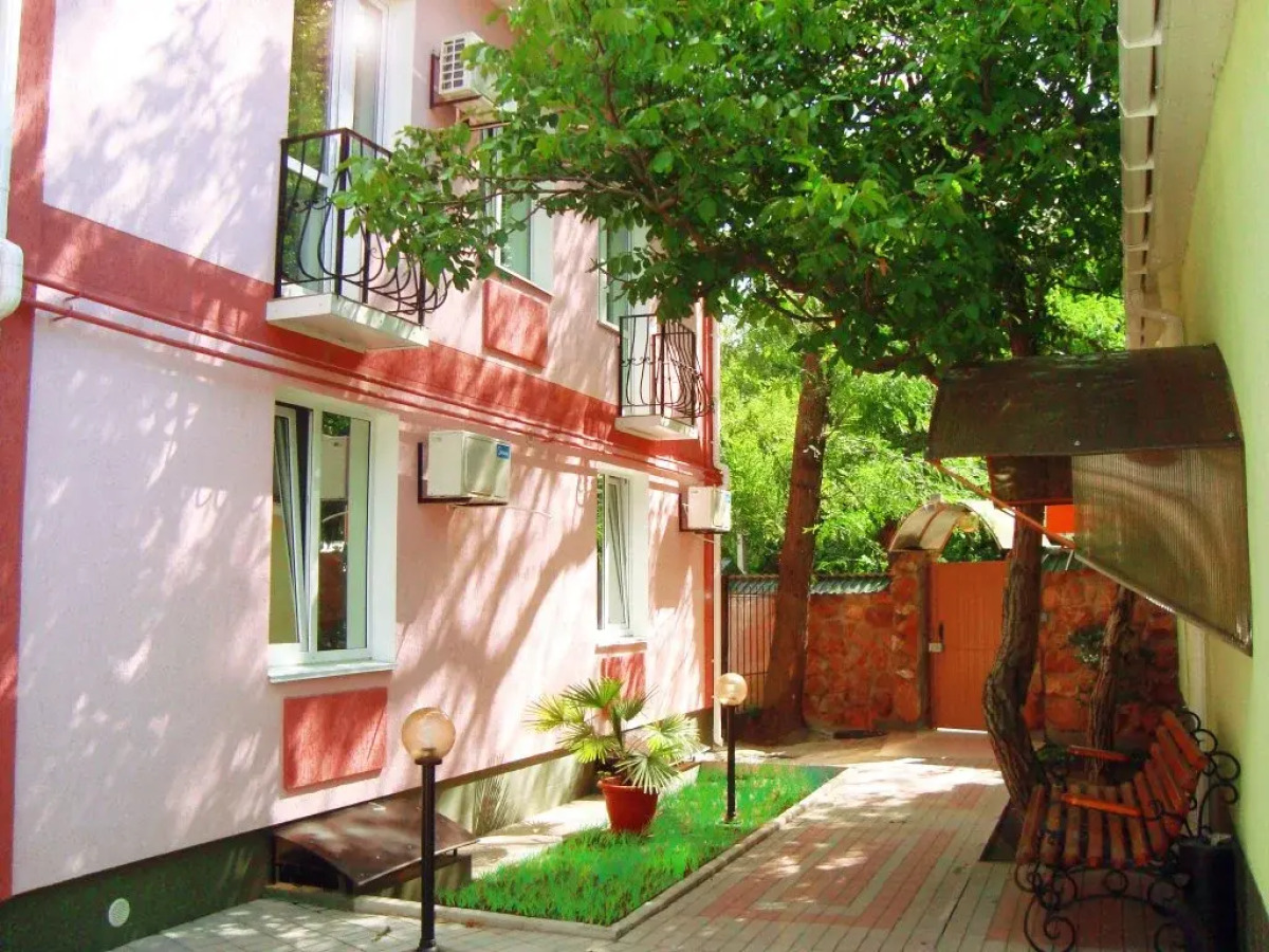 Гостевой дом на Суворовском Спуске