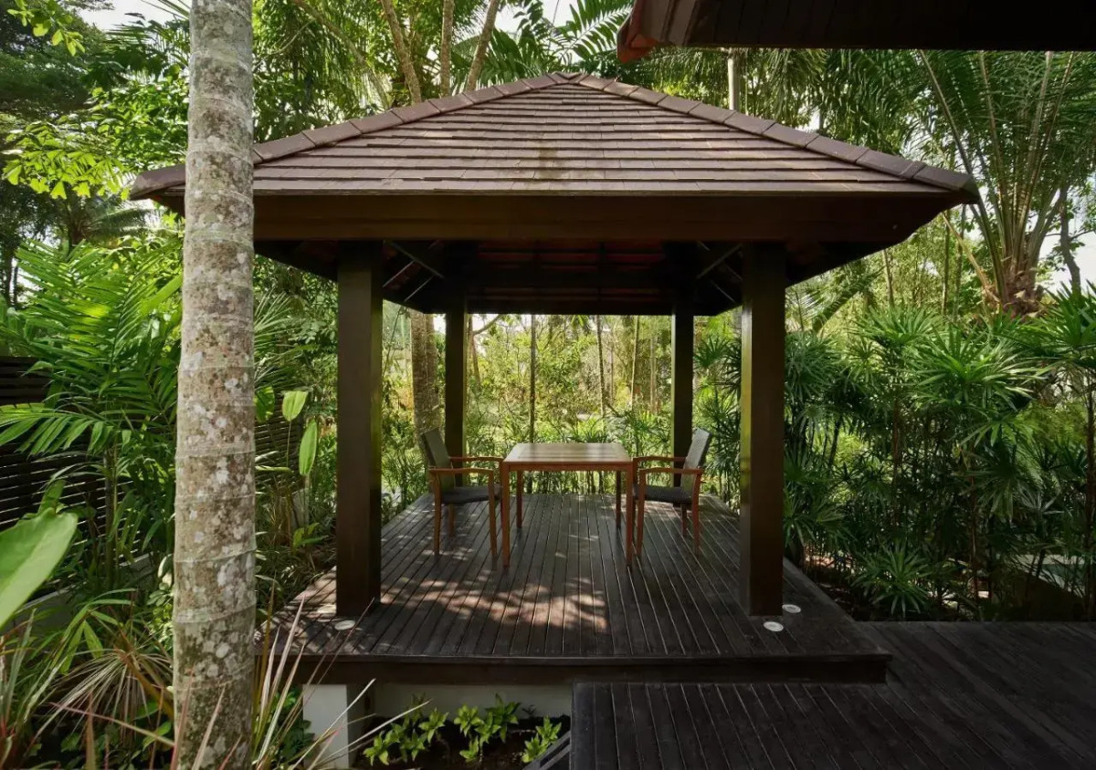 Sea Sand Sun Resort and Villas