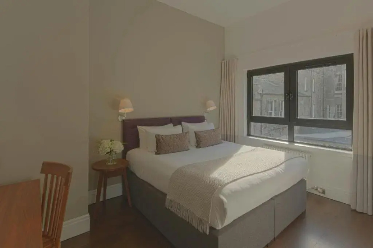 Old Town Chambers, Autograph Collection