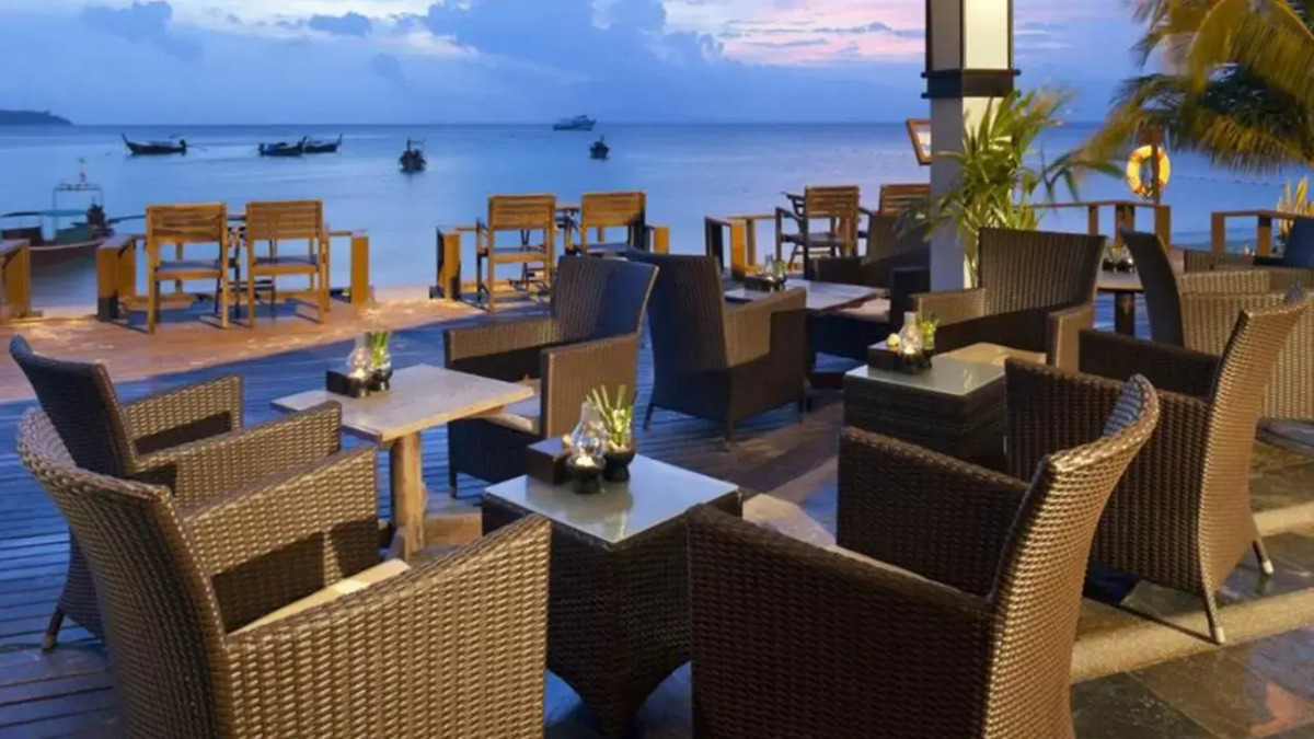 Phi Phi Holiday Resort – SHA Extra Plus