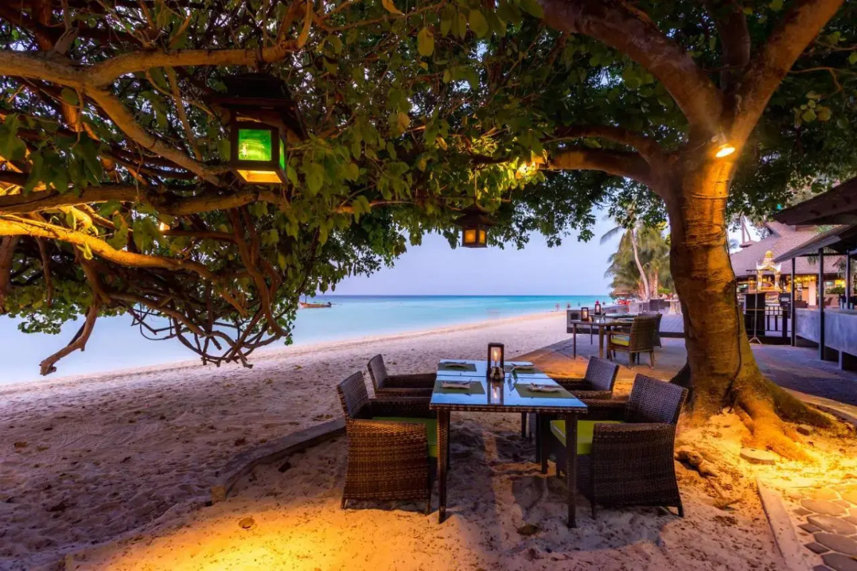 Phi Phi Holiday Resort – SHA Extra Plus