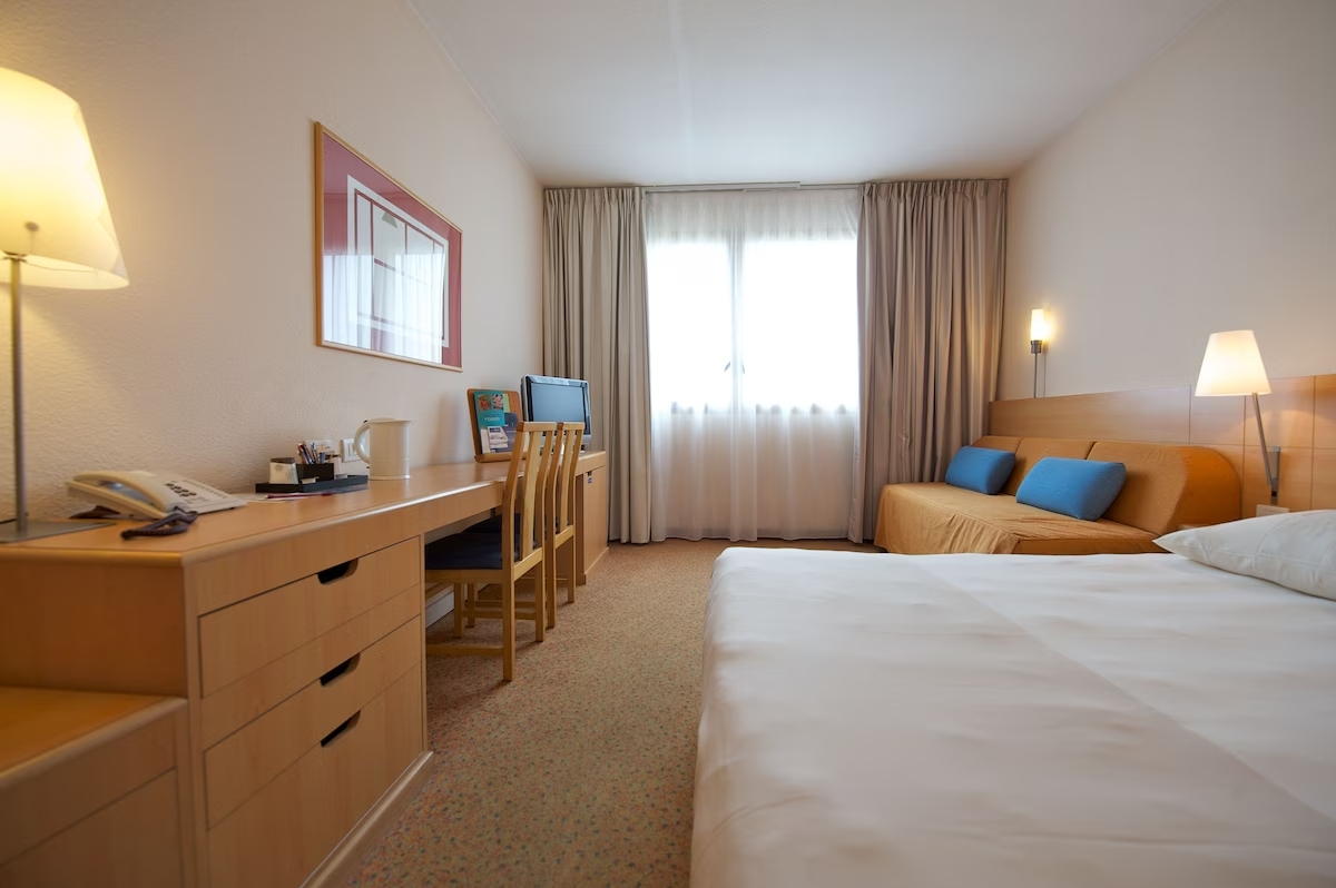 Отель Novotel Torino Corso Giulio Cesare