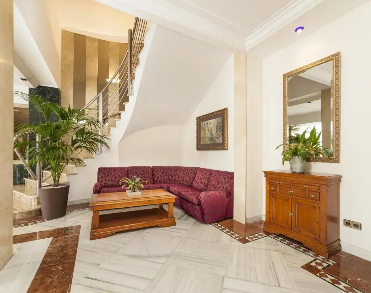 Отель Globales Condes de Alcudia