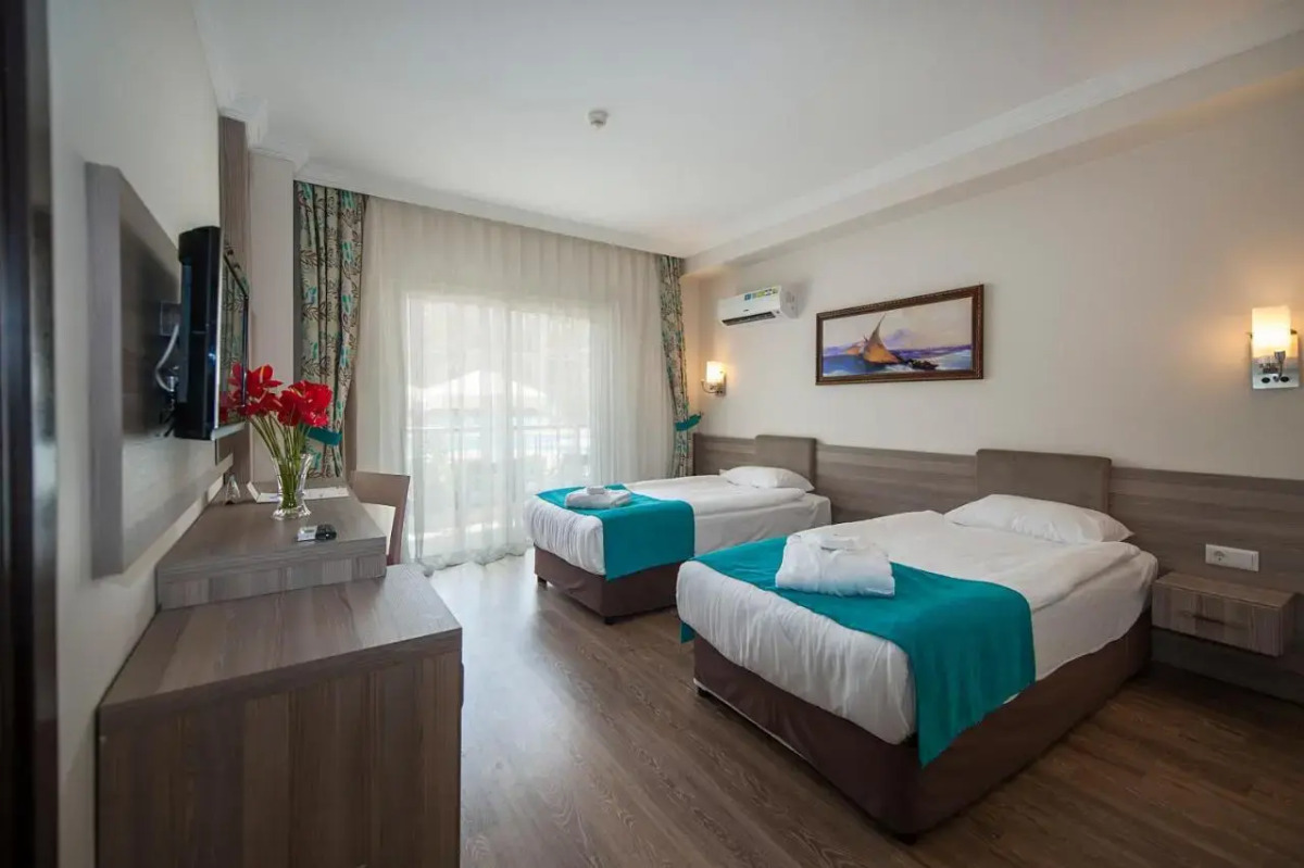 Курорт Crystal Aura Beach Resort & Spa – All Inclusive