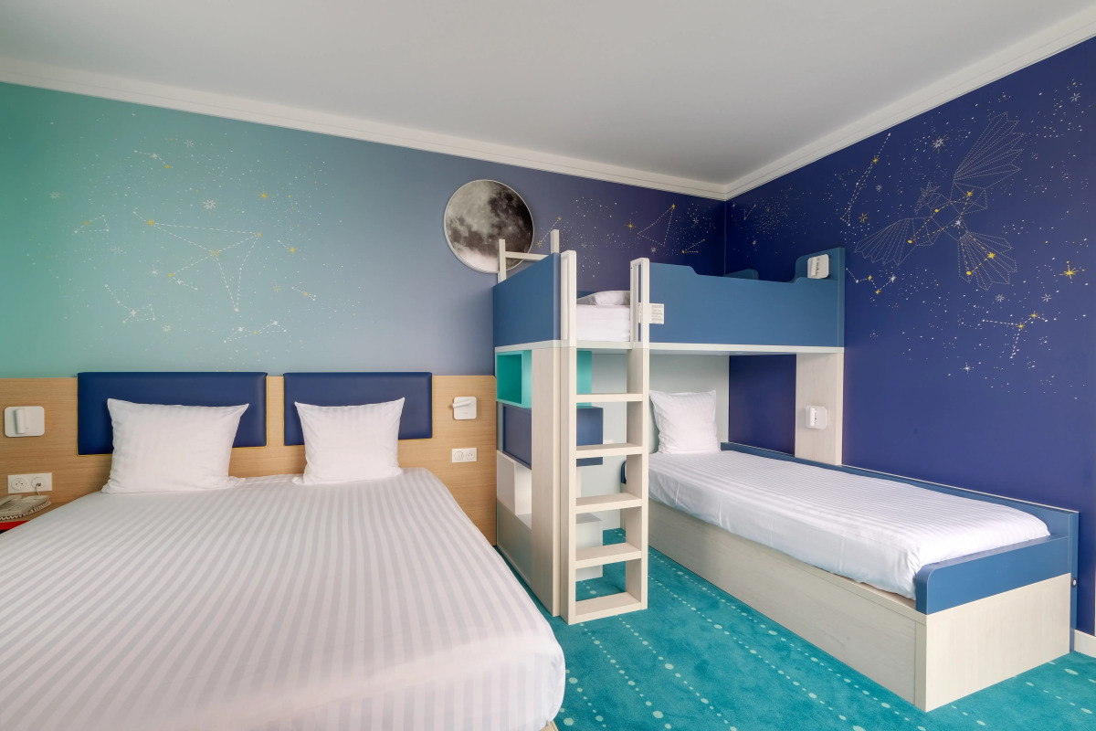 Отель Grand Magic