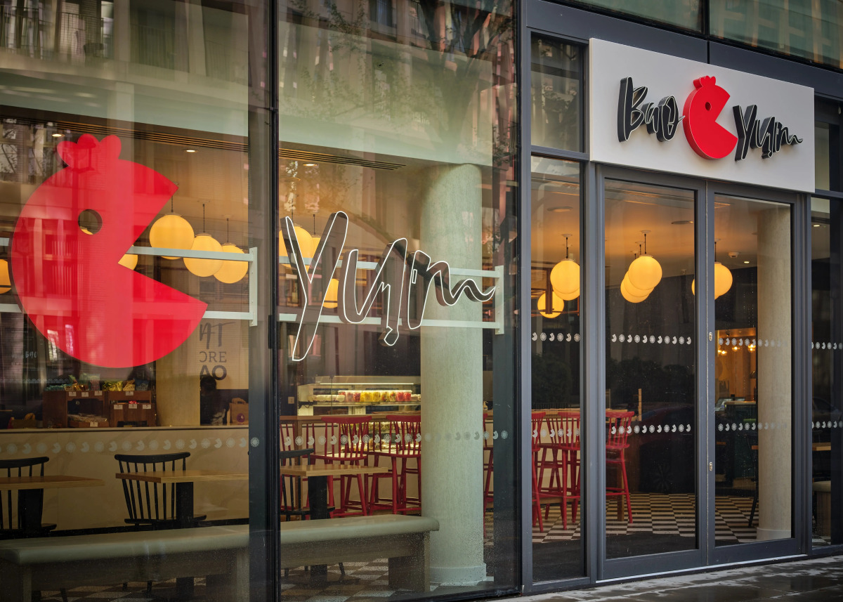 The Westminster London, Curio Collection by Hilton