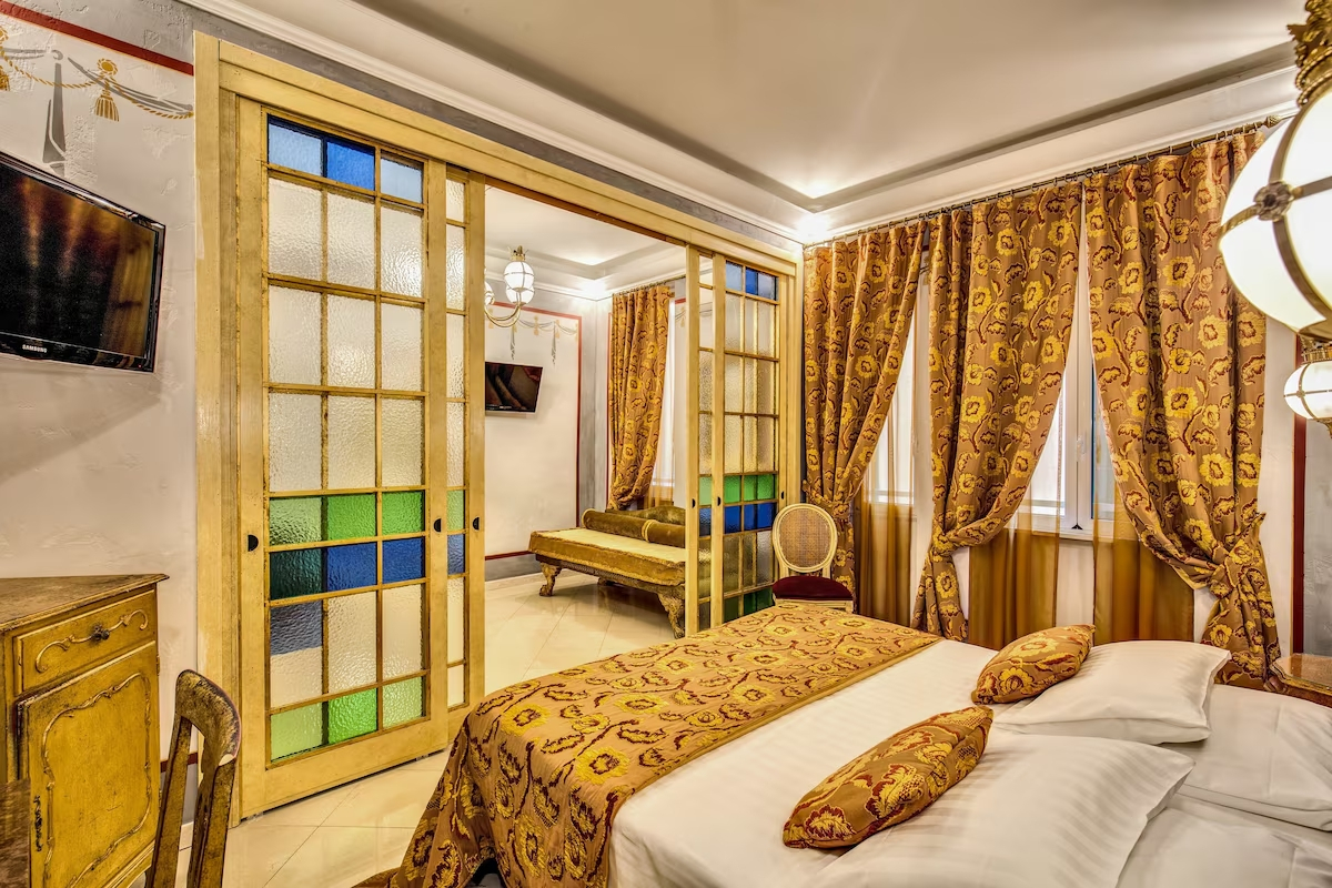 Отель Romanico Palace