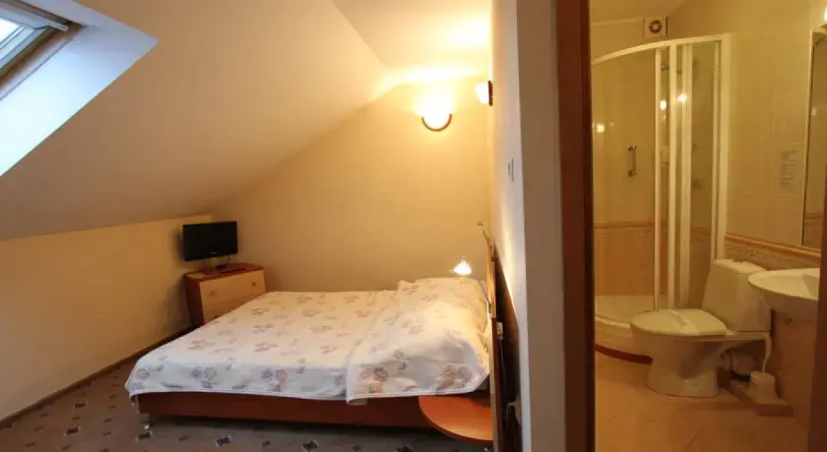 Pod Lipami Centrum Bankietowo Konferencyjne