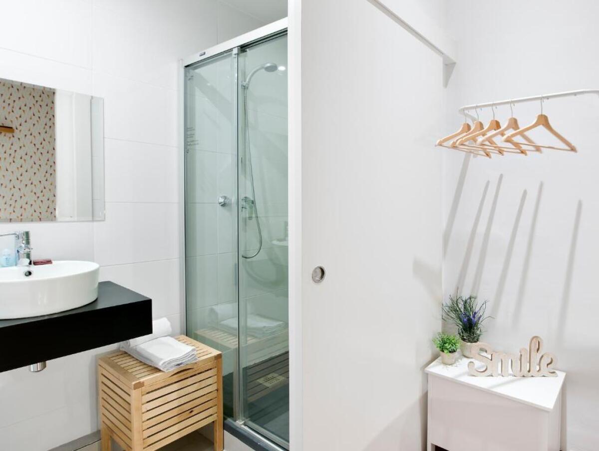 The Central House Barcelona Gracia - Hostel