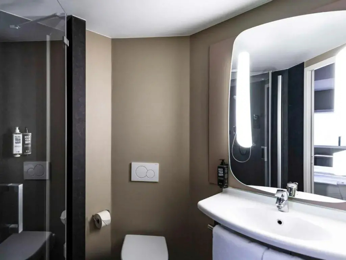 ibis Amsterdam Centre