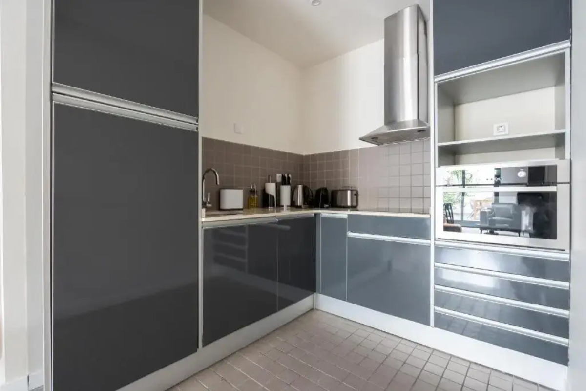 Limehome Barcelona Rector Triadó