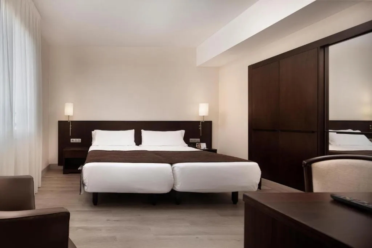 Отель HCC Regente