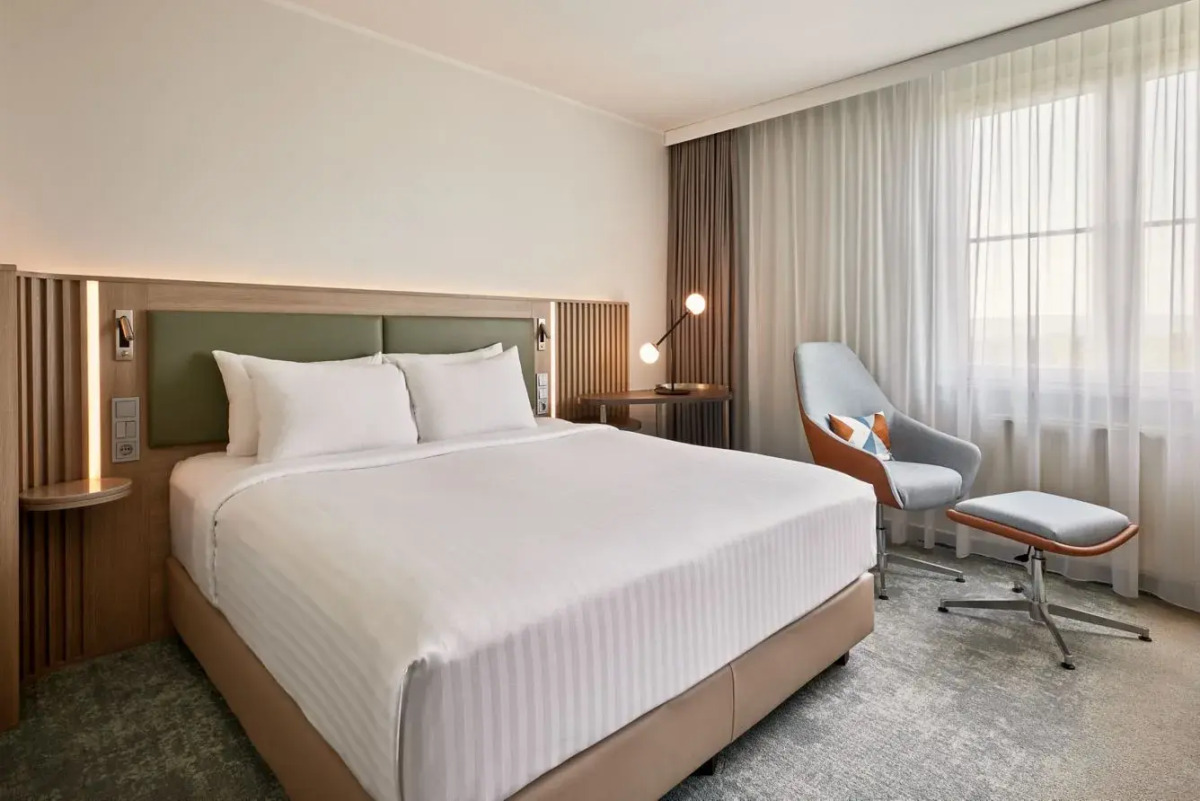 Отель Courtyard by Marriott Dortmund