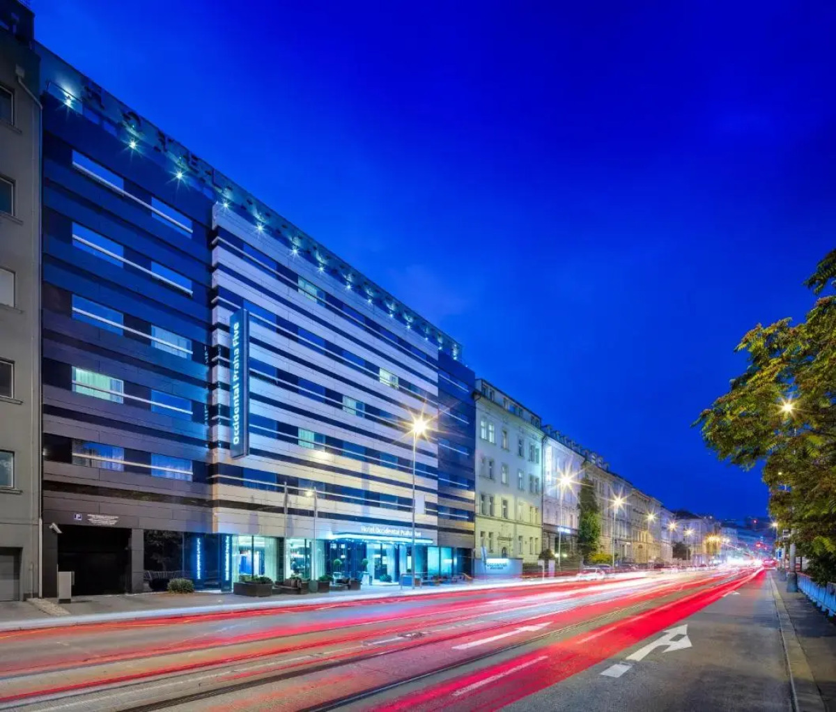 Отель Occidental Praha Five