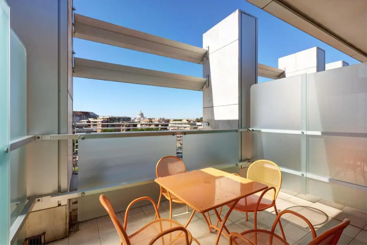 Precise House Mantegna Roma