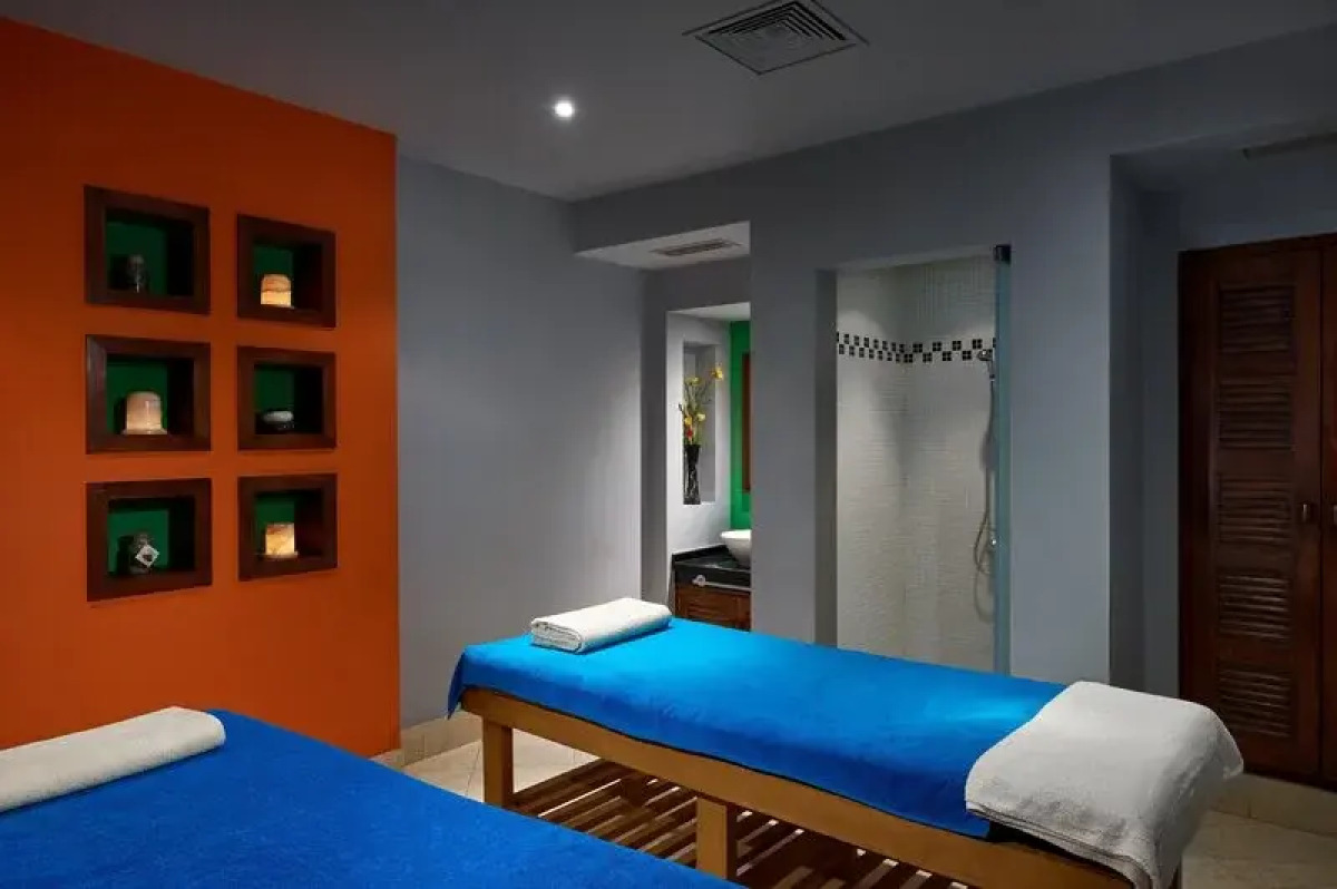 Mosaique Beach Resort