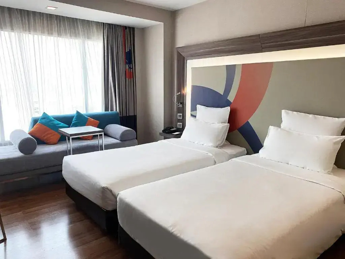 Отель Novotel Bangkok Impact
