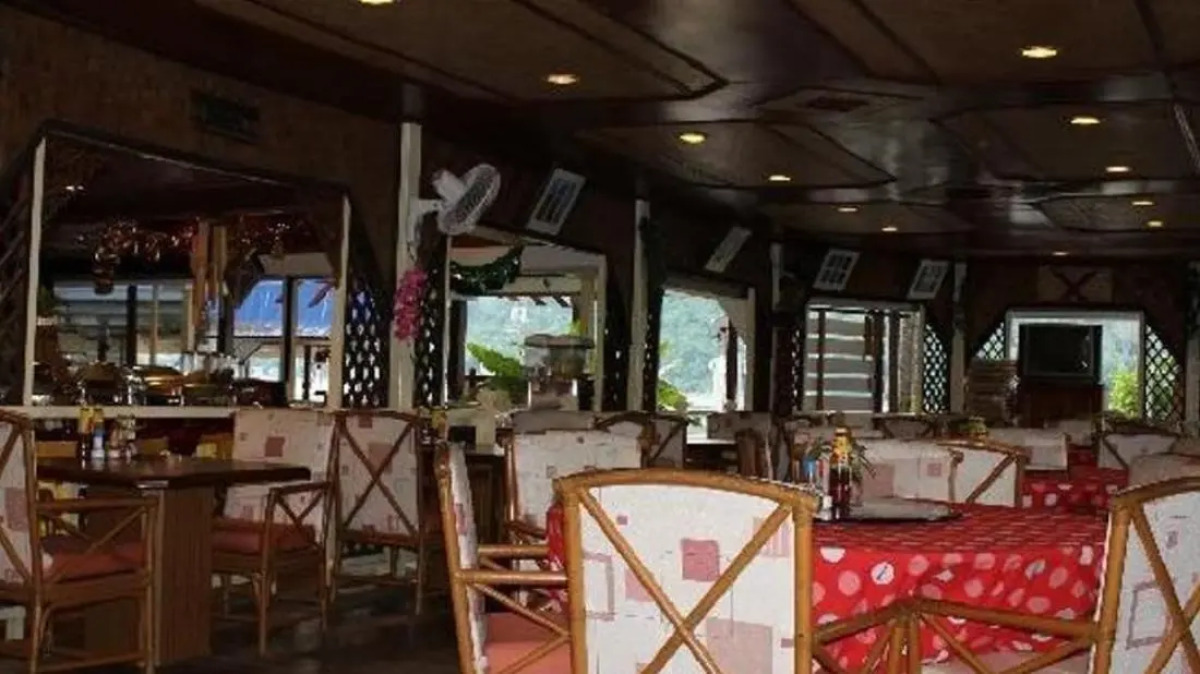 Coral View Island Resort