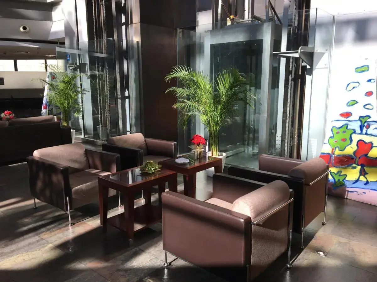 Отель Eurohotel Barcelona Gran Via Fira